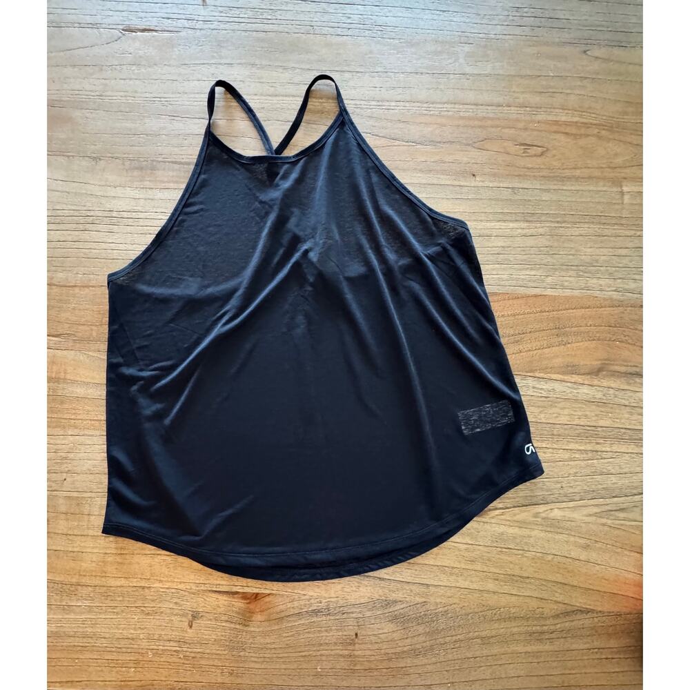 GapFit Women's Athletic Top - Size L